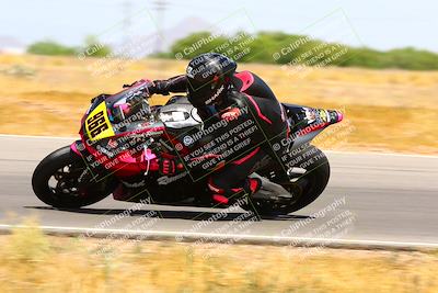 media/Apr-30-2023-CRA (Sun) [[020fcf5d43]]/Race 3-1000 Amateur Supersport/